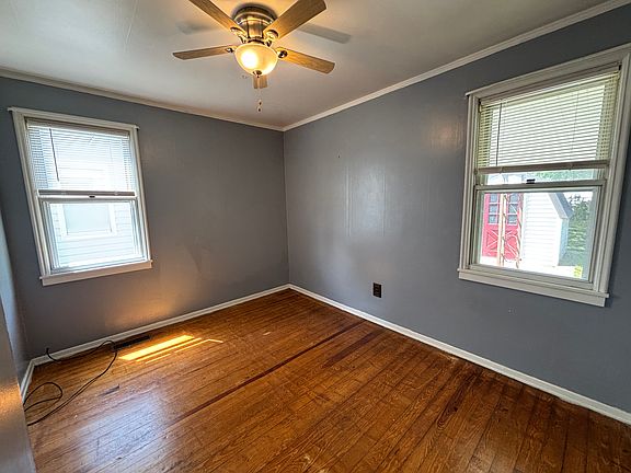 4th image of 2613 Garfield Ave