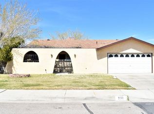 736 W Graaf Ave, Ridgecrest, CA 93555