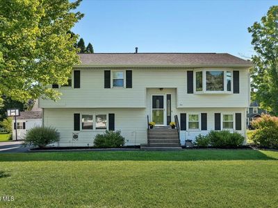1 Dyer Drive, Latham, NY, 12110