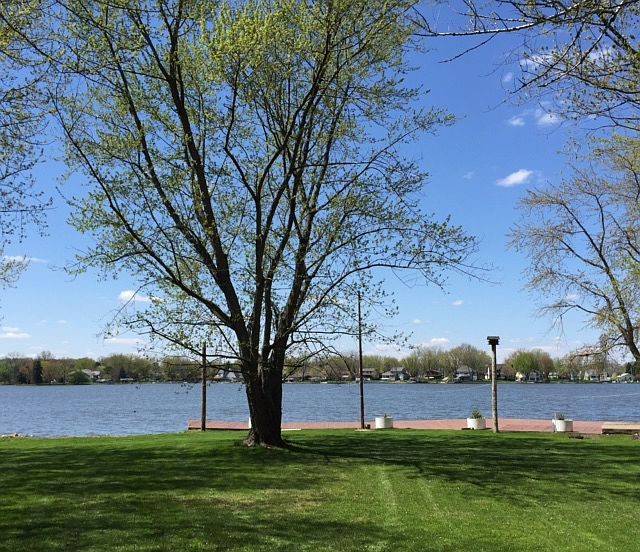 Lakeview 