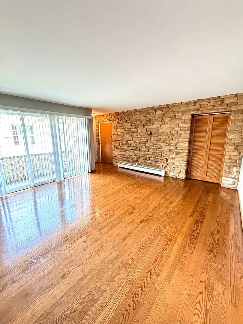 9 Scotdale Rd. — Photo 1