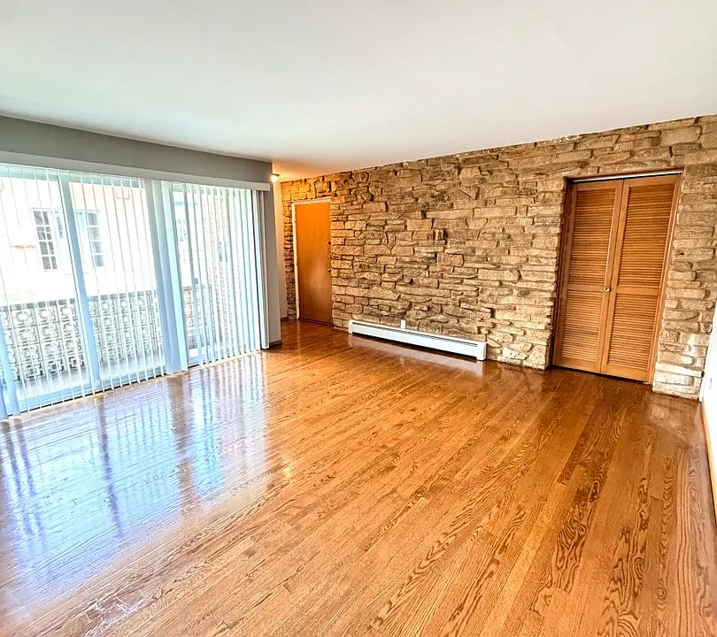 9 Scotdale Rd.