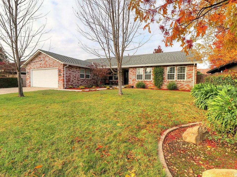 1st image of 387 Cedar River Way