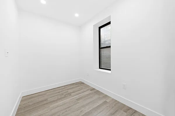 Rented by Corcoran | media 11