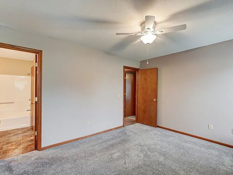 10610 Wood Flower Ct — Photo 19