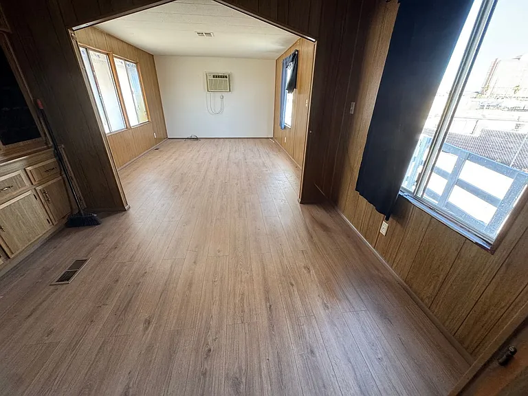 384 Moser — Photo 10