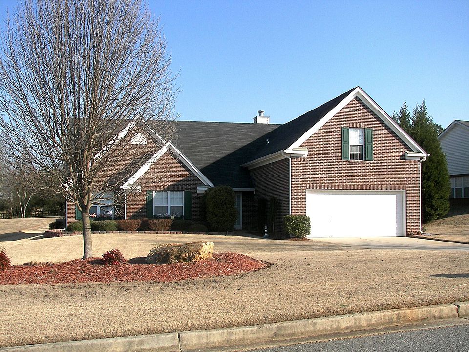 Front View of Home