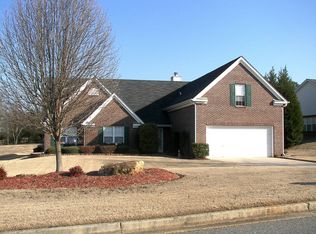 7635 Paddocks Mill Dr, Cumming, GA 30041