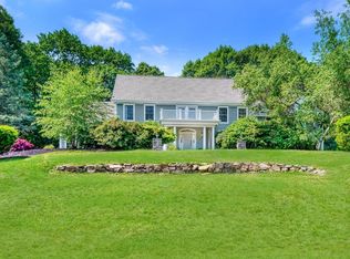 10 Garland Rd, Lincoln, MA 01773