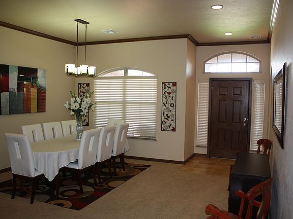 Formal Dining