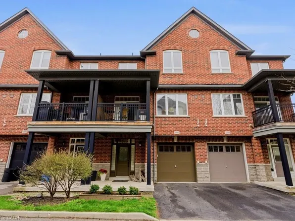2362 Peppiatt Cmn, Burlington, ON L7R 0C8