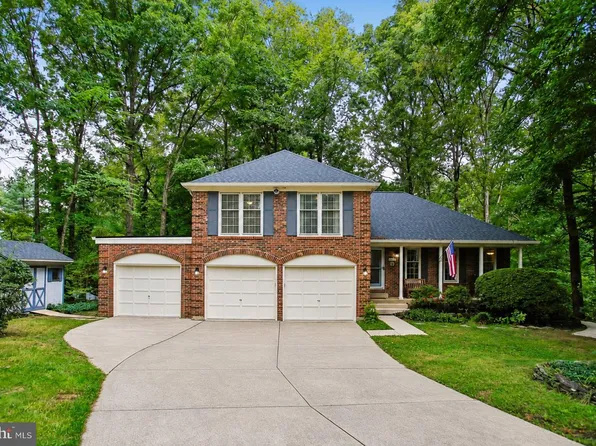 9205 Macswain Pl, Springfield, VA 22153