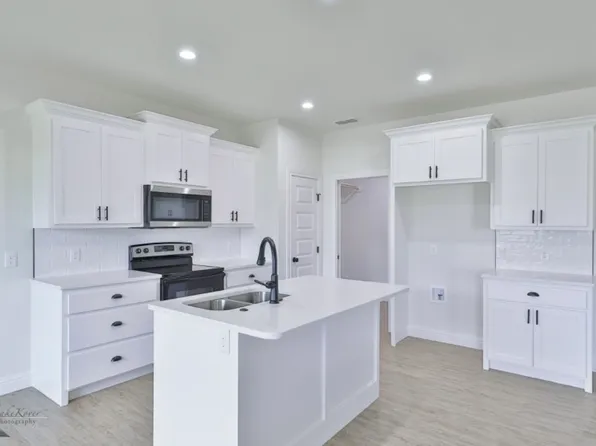 201 Evening Shade Ln, Abilene, TX 79602