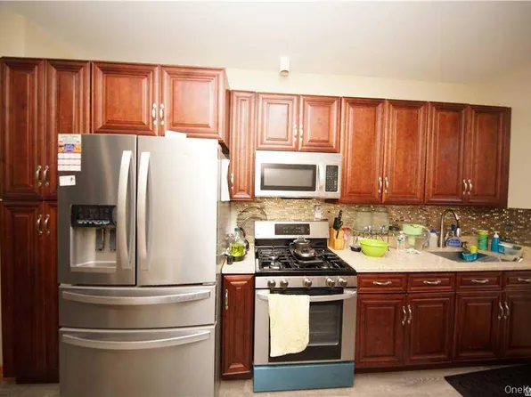 21 Charlotte Street image 3 of 17