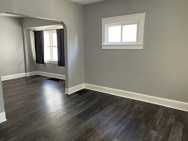 4 bed, 1.5 bath, 1472 sqft, $2,195 — Photo 4