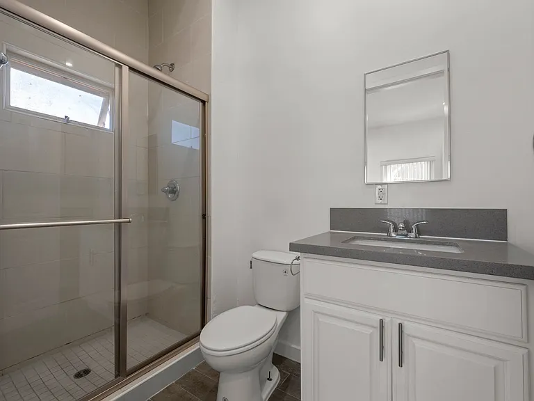 2649 S Ellendale Pl — Photo 16