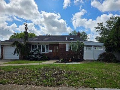 224 Yoakum Avenue, Farmingdale, NY, 11735