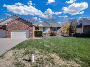 8811 W Britton Ct, Wichita, KS 67205