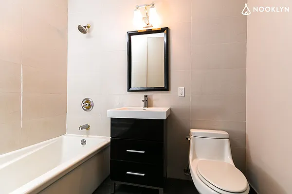 Rented by Nooklyn NYC LLC | media 5