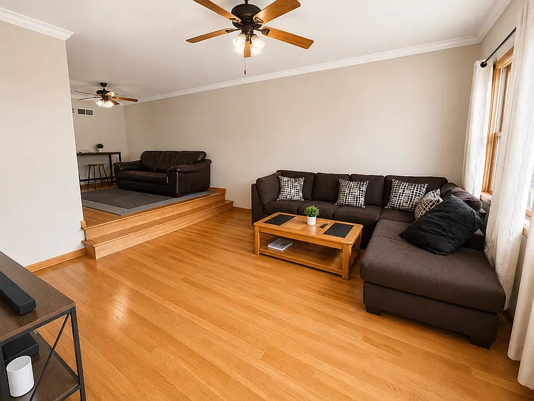 3217 S May St #1 — Photo 16