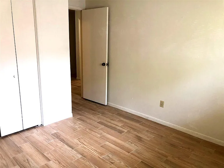 15650 Pebble Lake Dr — Photo 17
