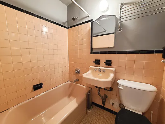 Rented by Ideal Properties Group | media 10