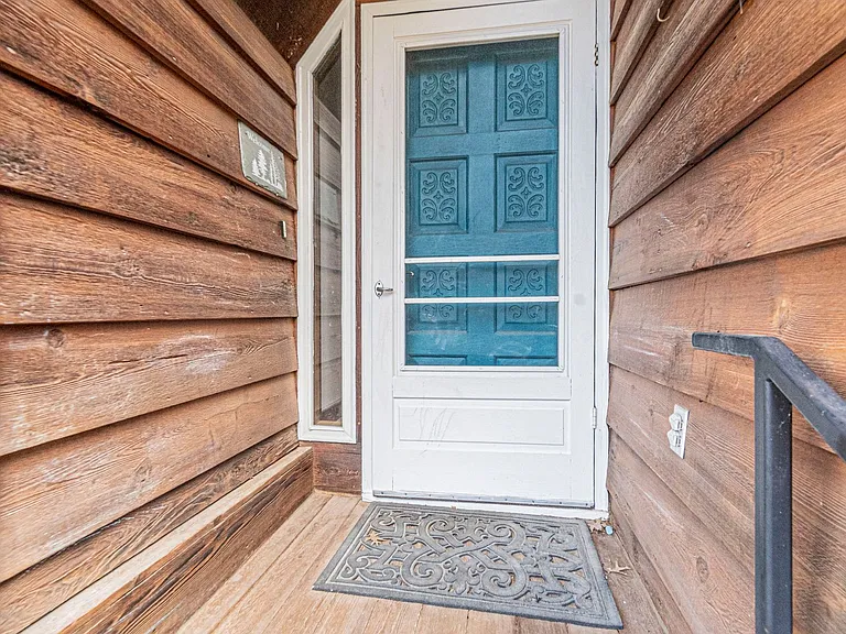144 S Dartmouth Dr — Photo 37