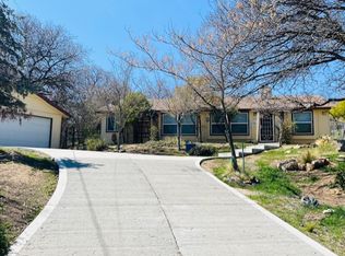 22800 Retreat Pl, Tehachapi, CA 93561
