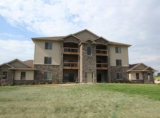 480 Cameron Way APT 204, North Liberty, IA 52317