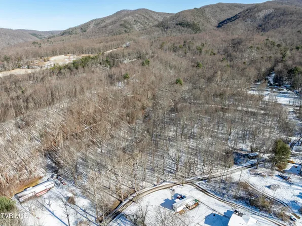 Dry Branch Rd, Elizabethton, TN 37643