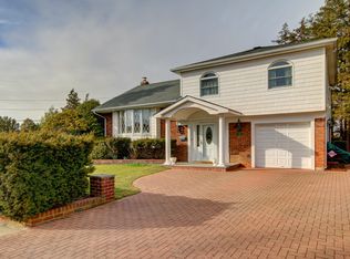 515 Narland Ln, Babylon, NY 11703