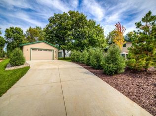 336 S Willow St, Belle Plaine, MN 56011