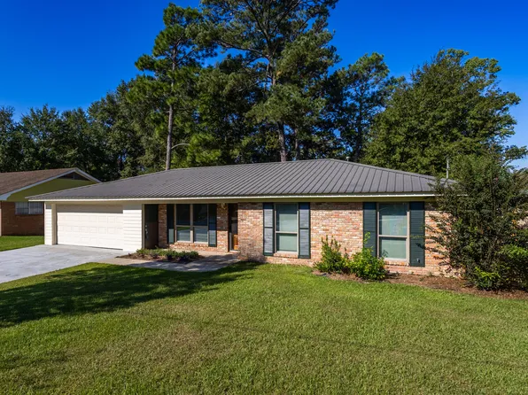 103 E Lakewood Dr, Hattiesburg, MS 39402