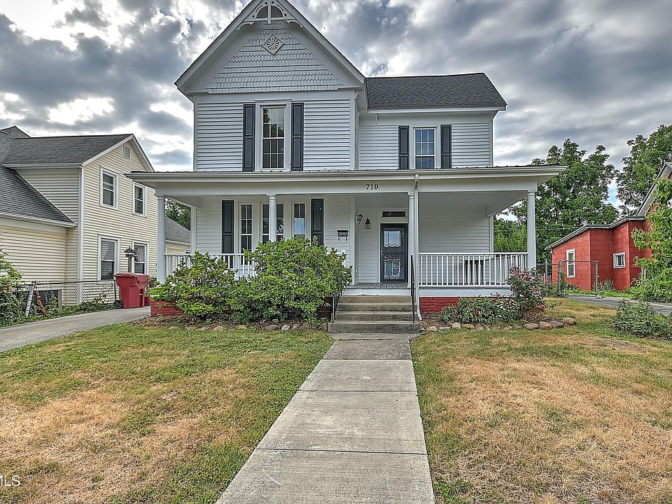 1st image of 710 E Myrtle Ave