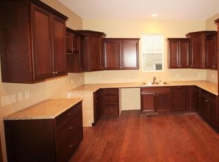 1574 S 31st St, Milwaukee, WI