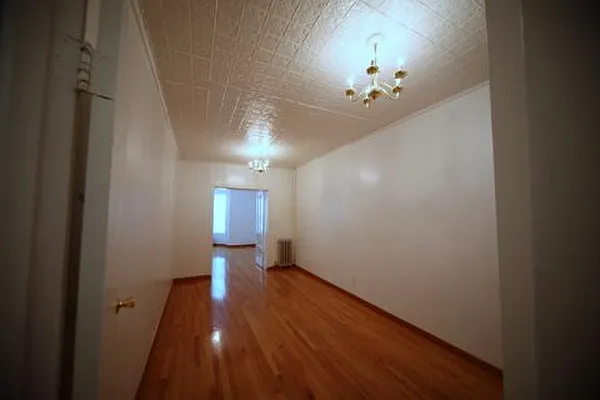 Rented by Alta Real Estate | media 11