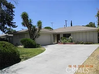 9671 Geyser Ave — Photo 12