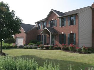 2514 Chadwell Cir NW, North Canton, OH 44720