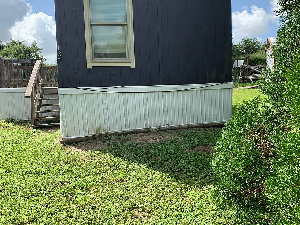 1st image of 4655 Sharpsburg Rd #125