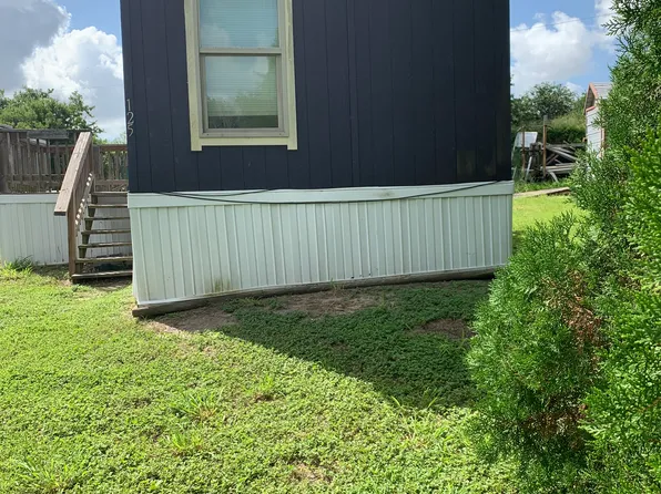 4655 Sharpsburg Rd, Corpus Christi, TX