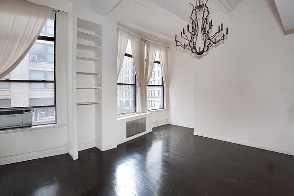 Rented by Nest Seekers International | media 14