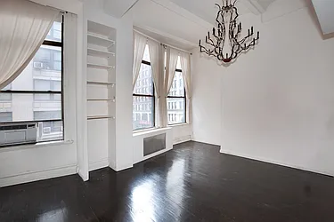 Rented by Nest Seekers International