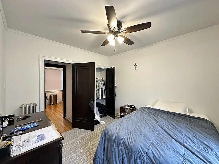 1911 W Larchmont Ave #B2 — Photo 10
