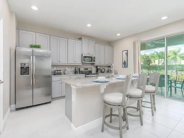7539 Marker Ave — Photo 9