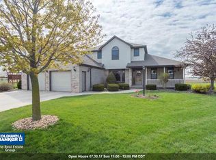 W1887 Linsmeyer Rd, Seymour, WI 54165