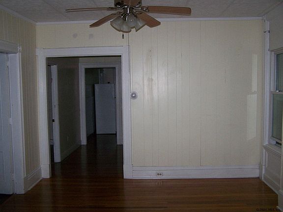 4th image of 468 1st St #2