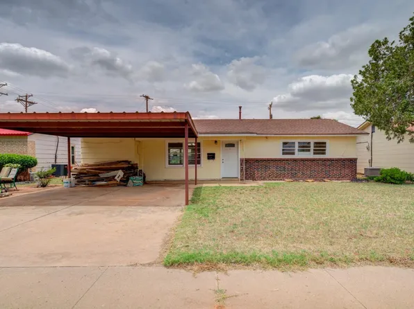1938 73rd St, Lubbock, TX 79423