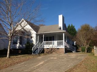 9 Hummingbird Ln, Durham, NC 27712