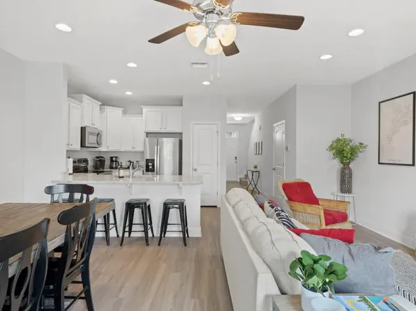 1884 Pointe Dr, Panama City Beach, FL 32407
