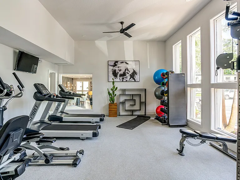 The Genesis Apartments — Photo 33